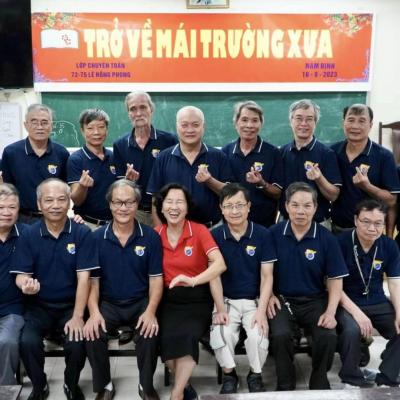 TRỞ LẠI MÁI TRƯỜNG XƯA…